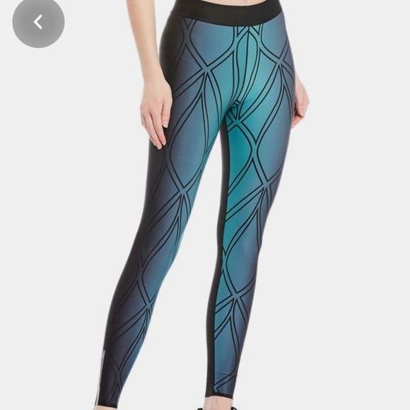 ultracor Pants - NWT COR designed by ultracor leggings